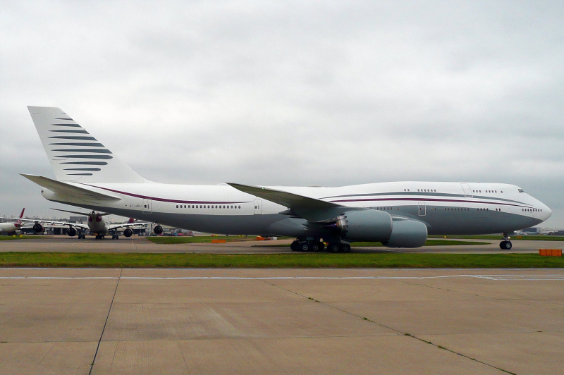 The New Boeing 747-8 Air Force One: What's The Latest?