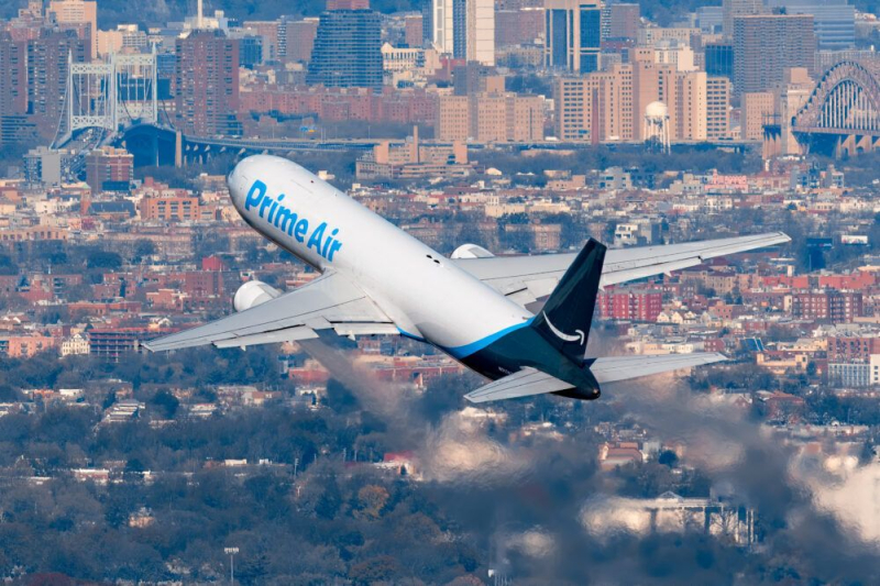 This Boeing 767 Almost Landed On A Runway Still Being Built