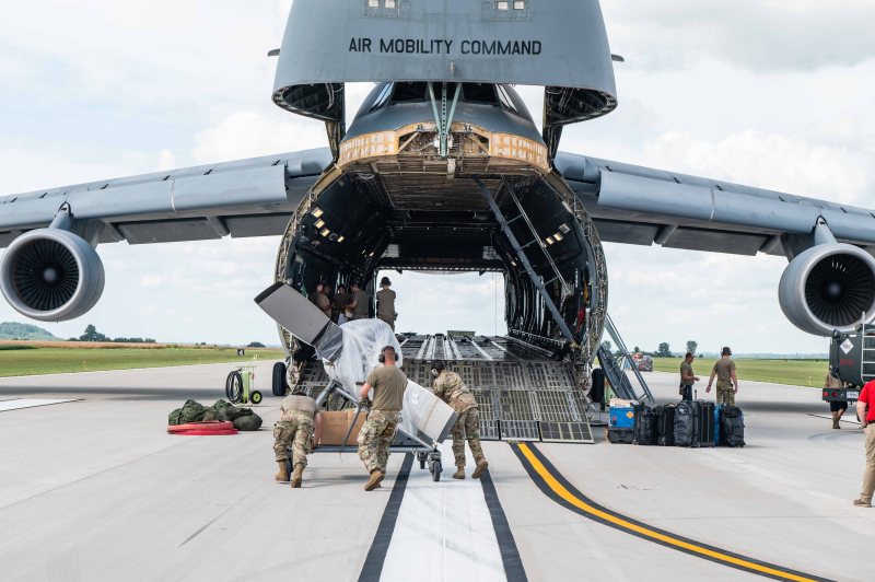 This Is The Largest Aircraft In The US Navy