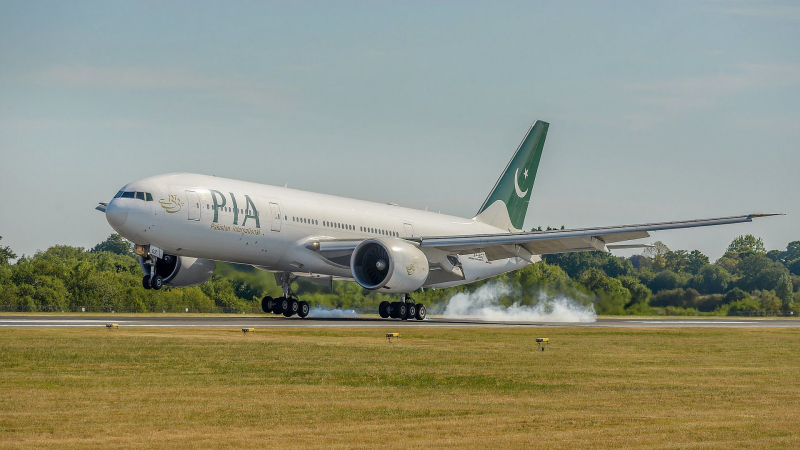 Ultra-Long-Haul? The World's 10 Busiest Airports For Boeing 777-200LR Flights
