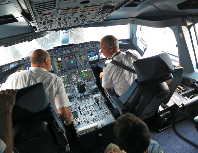 Unique Facts About The Airbus A380 You (Probably) Did Not Know