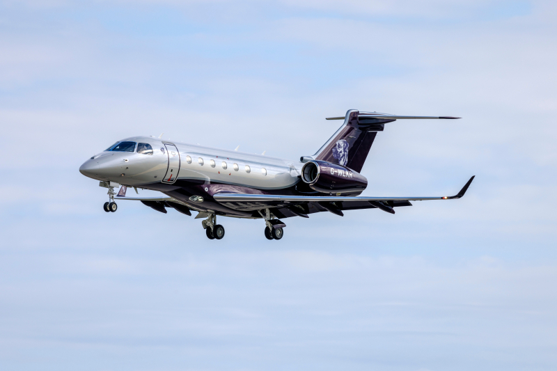 What Is The Typical Salary For A US Private Jet Pilot?