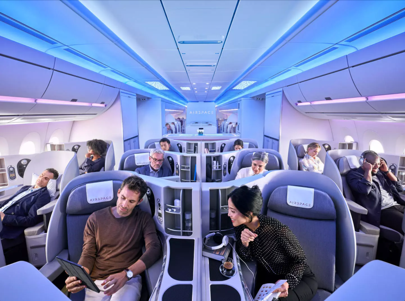 Why The Airbus A350 Has Such A High Cabin Ceiling