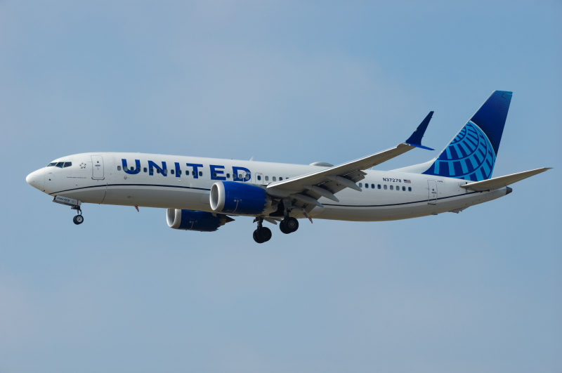 Boeing 737 MAX Vs. Airbus A320neo: Which Aircraft Gets More Miles Per Gallon?