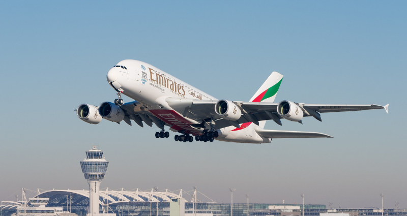 Why The Airbus A380 Has So Many Tires